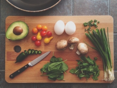 7 Alimentos para evitar canas prematuras