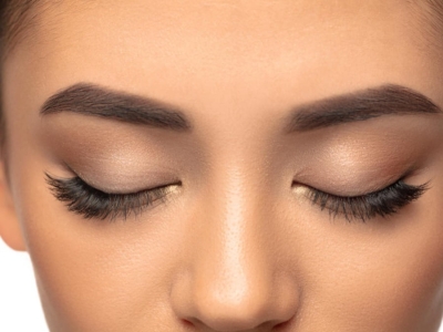 Rutina de belleza para alargar tus pestañas naturalmente